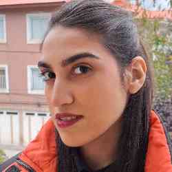 Single Iranian woman in Karaj, Alborz Province, Iran