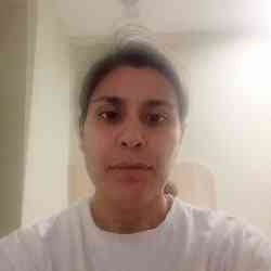 Single Iranian woman in London, UK, United Kingdom