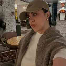 Single Iranian woman in Munich, Germany, Germany