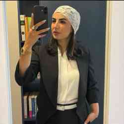 Single Iranian woman in Tonekabon, Mazandaran Province, Iran