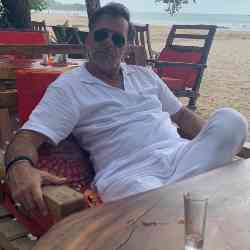 Single Iranian man in Burbank, CA, United States