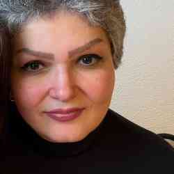 Single Iranian woman in Frankfurt am Main, Deutschland, Germany