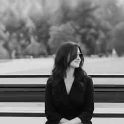 Single Iranian woman in Irvine, CA, United States