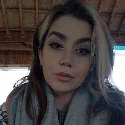 Single Iranian woman in Tehran, Tehran Province, Iran