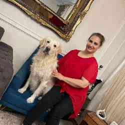 Single Iranian woman in Tehran, Tehran Province, Iran