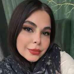 Single Iranian woman in Karaj, Alborz Province, Iran