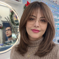 Single Iranian woman in Toronto, ON, Canada