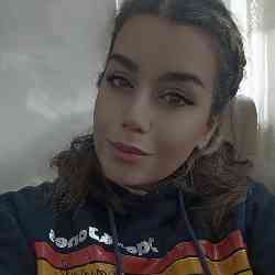 Single Iranian woman in Tehran, Tehran Province, Iran