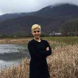 Single Iranian woman in Los Angeles, CA, United States