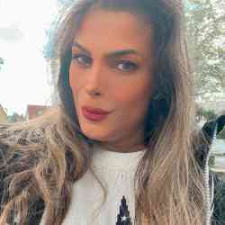 Single Iranian woman in Cologne, Germany, Germany