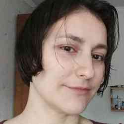 Single Iranian woman in Dushanbe, Таджикистан, Tajikistan