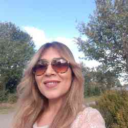 Single Iranian woman in Meschede, Deutschland, Germany