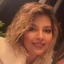 Single Iranian woman in Istanbul, İstanbul, Turkey