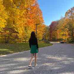 Single Iranian woman in North Vancouver, BC, Canada