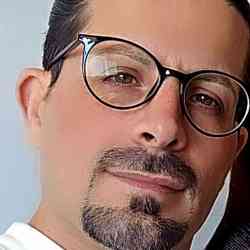 Single Iranian man in Berlin, Deutschland, Germany