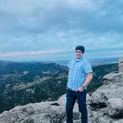 Single Iranian man in Kent, WA, United States