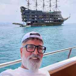 Single Iranian man in Berlin, Deutschland, Germany