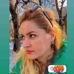 Single Iranian woman in Moscow, Россия, Russia