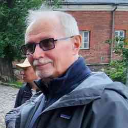 Single Iranian man in Vancouver, BC, Canada