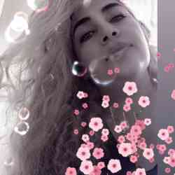 Single Iranian woman in Düsseldorf, Deutschland, Germany