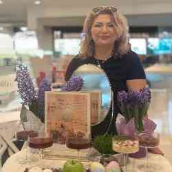 Single Iranian woman in Laguna Woods, CA, United States