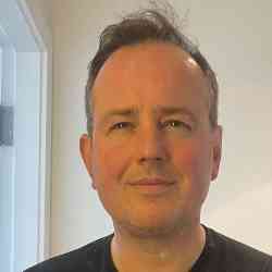 Single Iranian man in Vancouver, BC, Canada