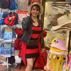 Single Iranian woman in Utrecht, Nederland, Netherlands