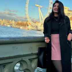 Single Iranian woman in Mumbai, Maharashtra, India