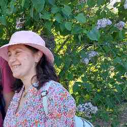 Single Iranian woman in Frankfurt am Main, Deutschland, Germany