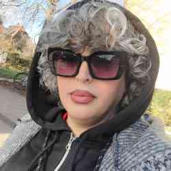 Single Iranian woman in Stuttgart, آلمان, Germany