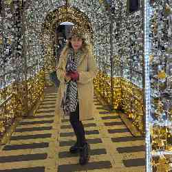 Single Iranian woman in London, UK, United Kingdom