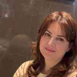 Single Iranian woman in Richmond Hill, ON, Canada