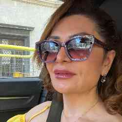 Single Iranian woman in Barcelona, Spain, Spain