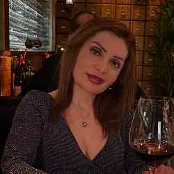 Single Iranian woman in Barcelona, Spain, Spain
