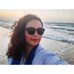 Single Iranian woman in Tehran, Tehran Province, Iran