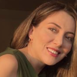 Single Iranian woman in Tysons, VA, United States