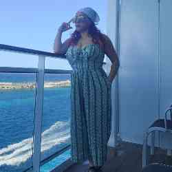 Single Iranian woman in Los Angeles, CA, United States