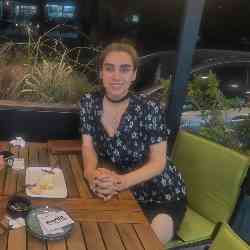 Single Iranian woman in Lefkoşa, Cyprus, Cyprus