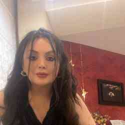 Single Iranian woman in Tehran, Tehran Province, Iran