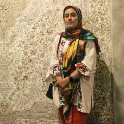 Single Iranian woman in Isfahan, Isfahan Province, Iran