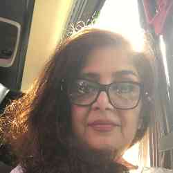 Single Iranian woman in London, UK, United Kingdom