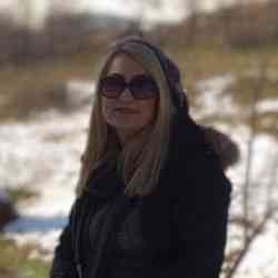 Single Iranian woman in Tehran, Tehran Province, Iran