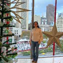 Single Iranian woman in Omaha, Nebraska, United States