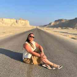 Single Iranian woman in Tehran, Tehran Province, Iran