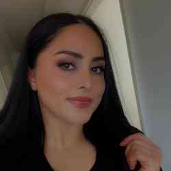 Single Iranian woman in Köln, Deutschland, Germany