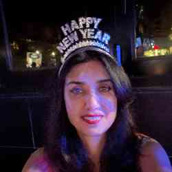 Single Iranian woman in Gainesville, FL, United States