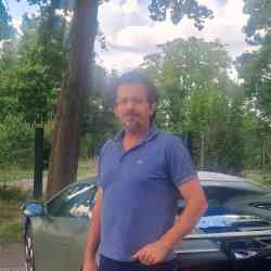 Single Iranian man in Köln, Deutschland, Germany