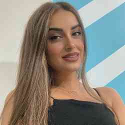 Single Iranian woman in Tehran, Tehran Province, Iran