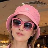 Single Iranian woman in Montreal, QC, Canada