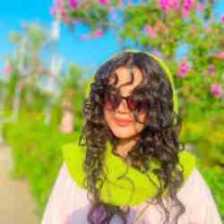 Single Iranian woman in Tehran, Tehran Province, Iran